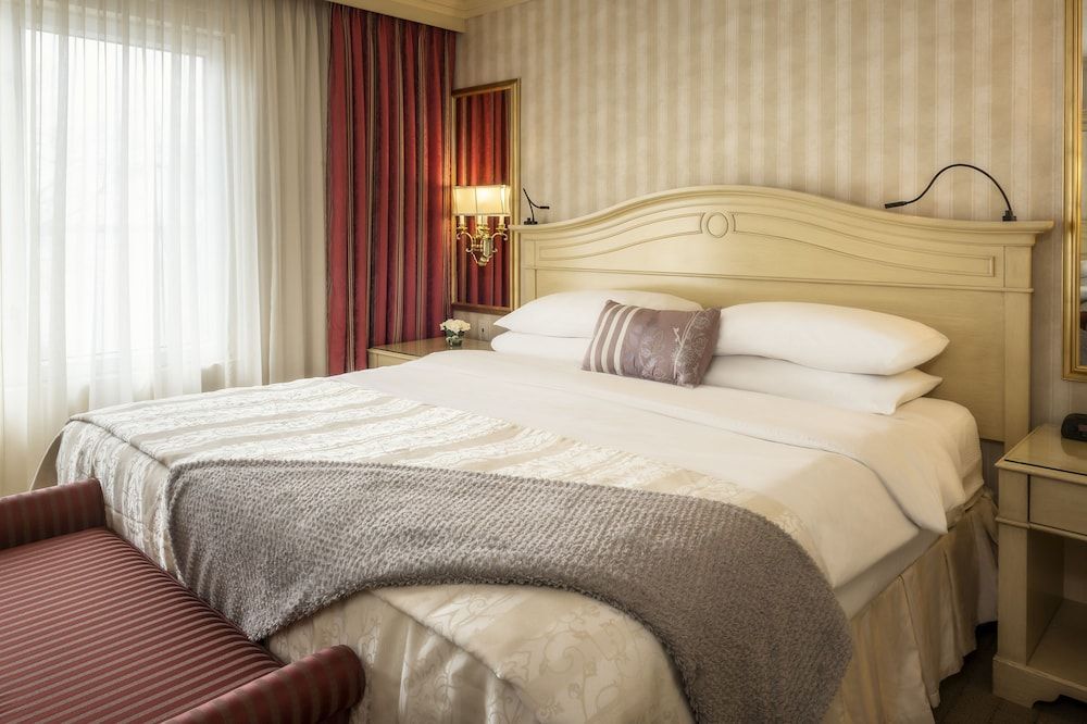 Château Vaudreuil Hôtel & Suites 5 étoiles à Vaudreuil-Dorion