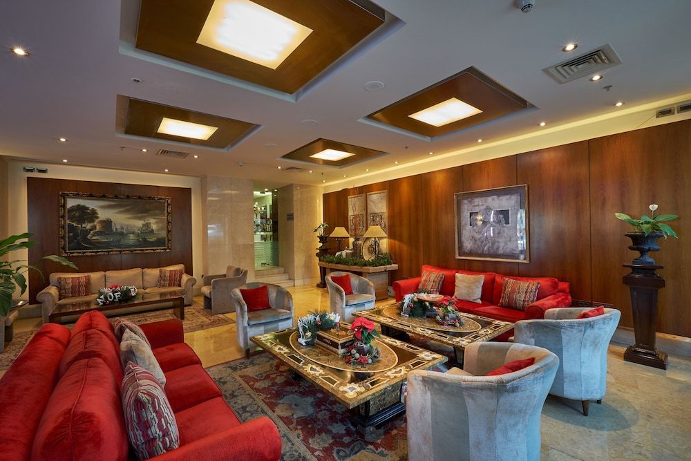 Coral Beach Hotel and Resort Beirut 3