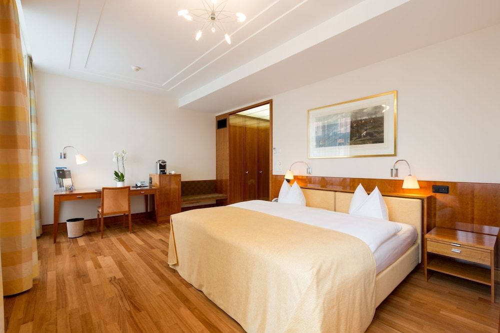 Einstein St.Gallen 2