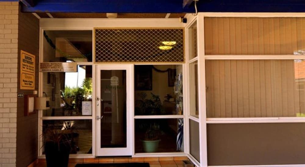 Hospitality Esperance, SureStay Collection by Best Western 2