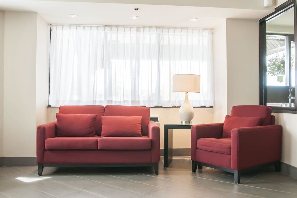 Comfort Inn Brossard 3