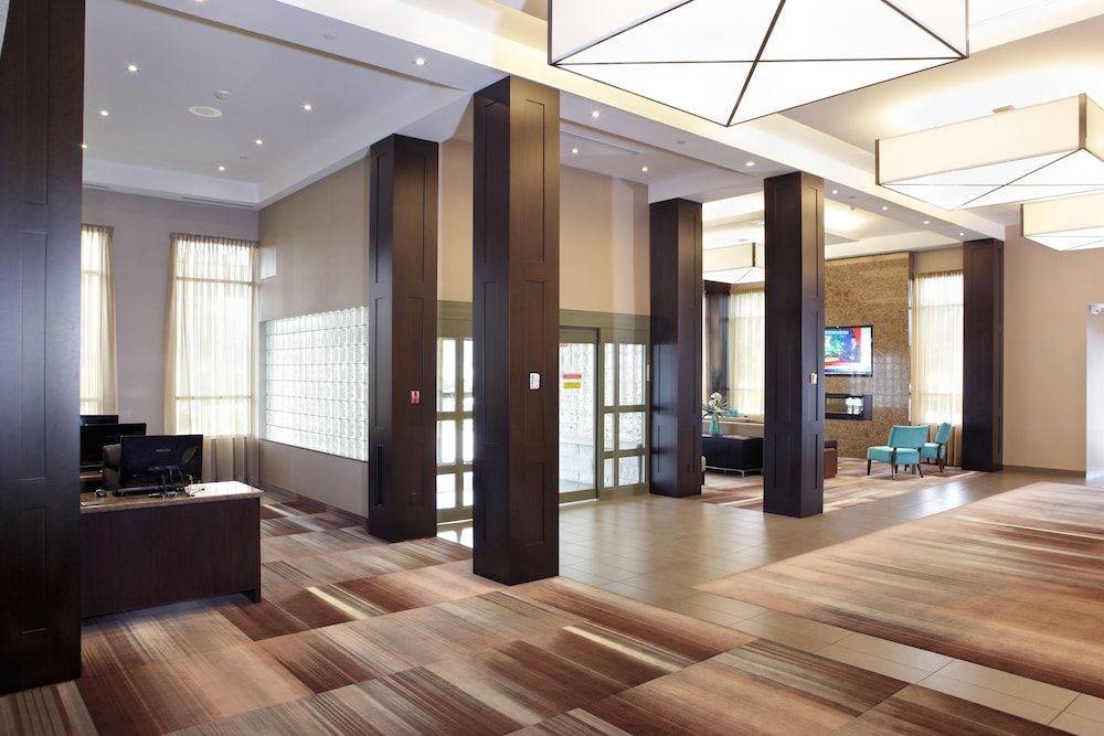 Best Western Plus Lamplighter Inn & Conference Centre 2