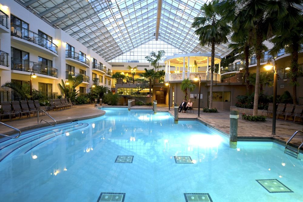 Best Western Plus Lamplighter Inn & Conference Centre 3 stelle a London