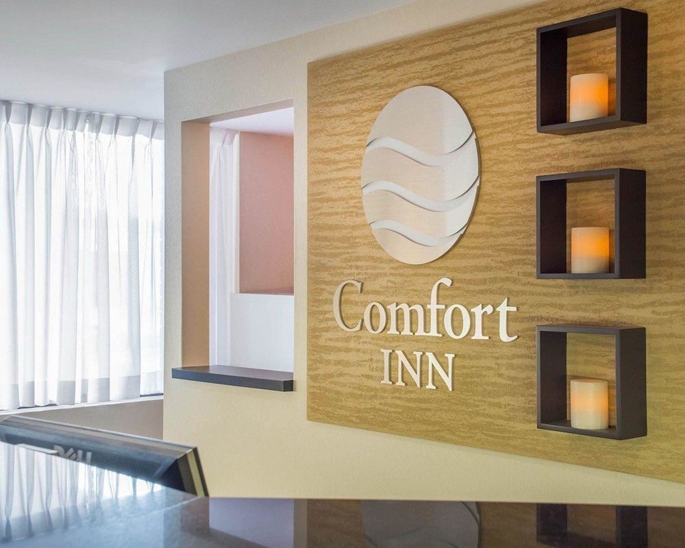 Comfort Inn Brantford 2
