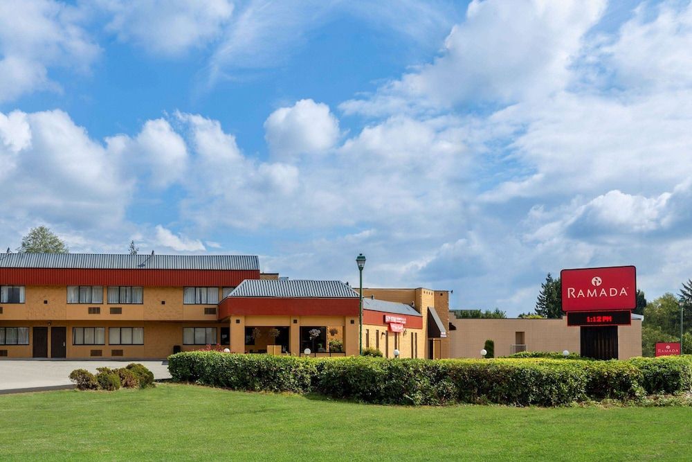 Ramada by Wyndham Coquitlam 3 estrellas en Coquitlam