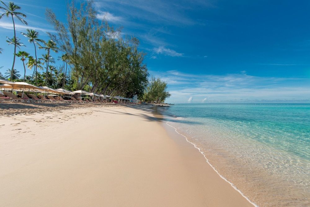 Colony Club by Elegant Hotels