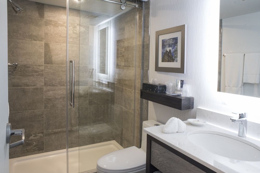 Crowne Plaza Fredericton-Lord Beaverbrook 2