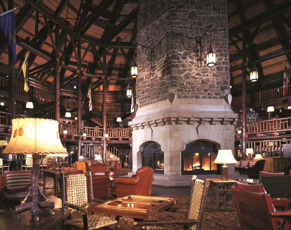 Fairmont Le Chateau Montebello 2