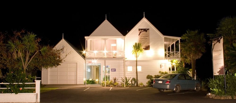 Hananui Lodge and Apartments 2