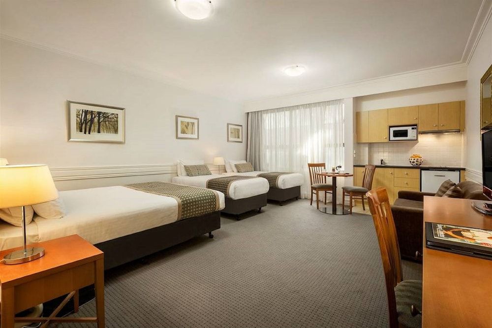 Beaumont Kew 2 Beaumont Kew 2