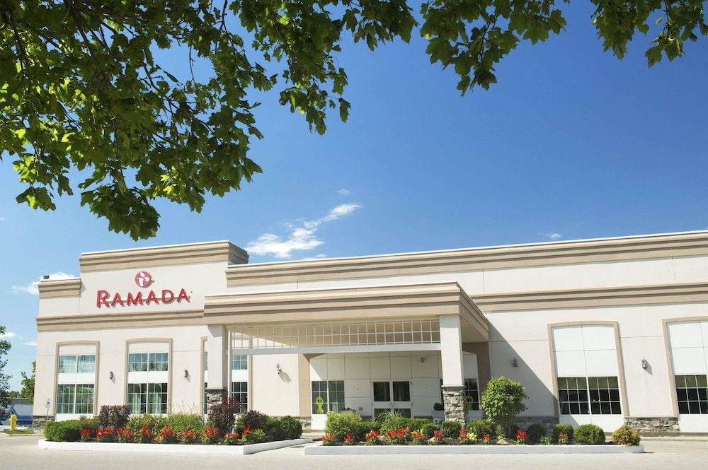 Ramada by Wyndham Trenton 3 estrelas em Trenton