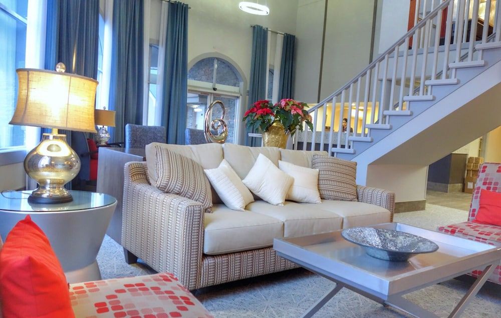 Best Western Plus Regency Inn & Conference Centre 2