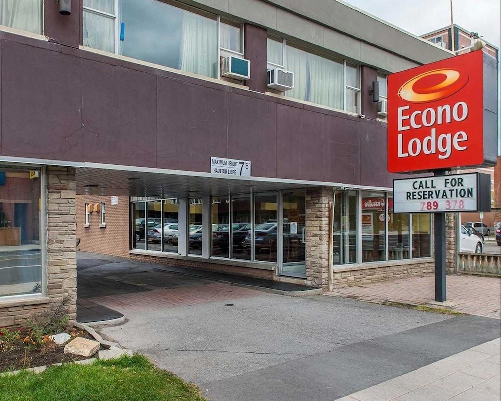 Econo Lodge Downtown Ottawa