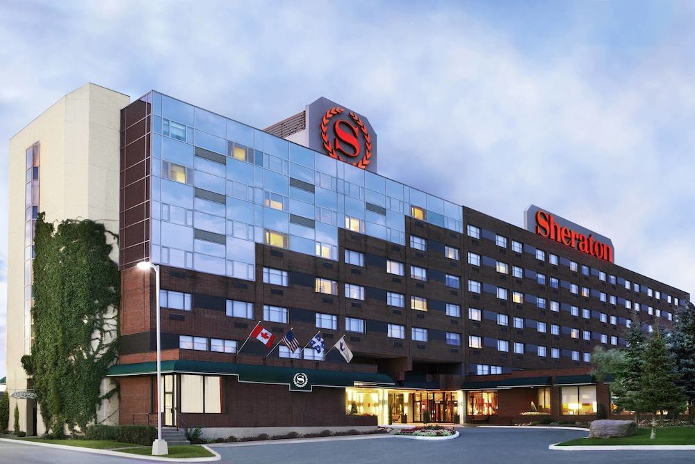 Sheraton Laval Hotel 4 estrelas em Laval