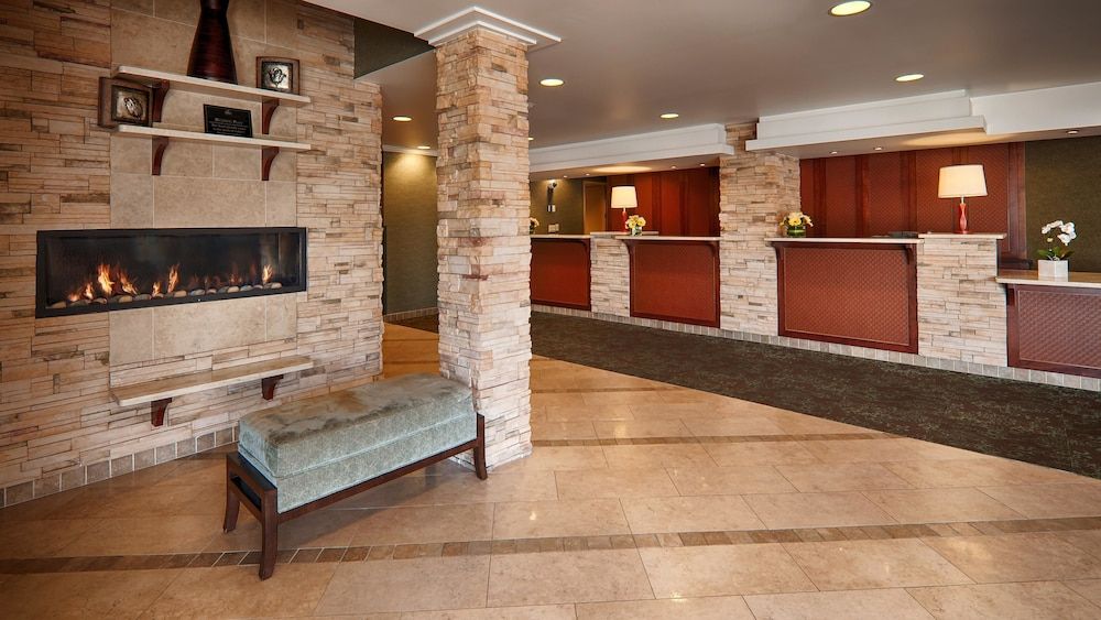 Best Western Plus Langley Inn 2