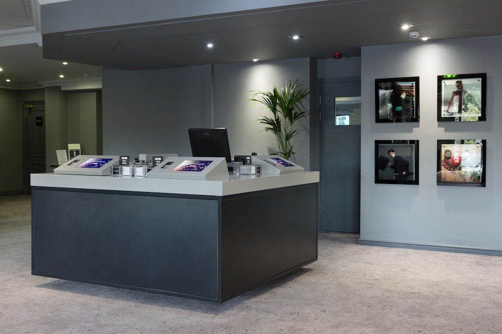 Village Hotel Warrington 2