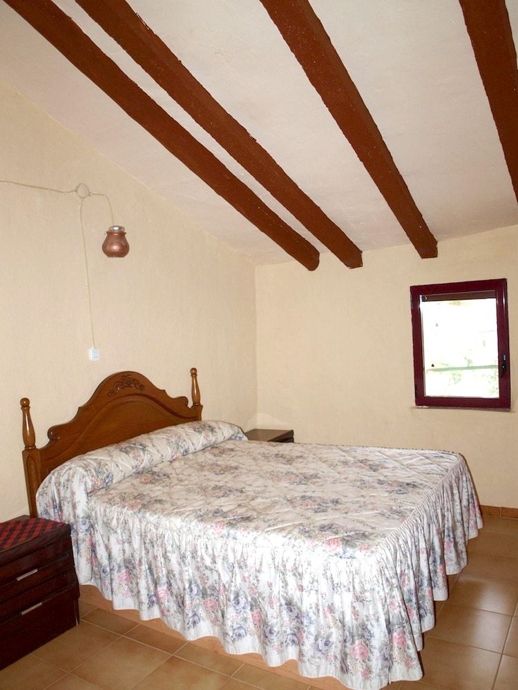 House With 6 Bedrooms in Albentosa, With Wonderful Mountain View and Furnished Terrace 2 House With 6 Bedrooms in Albentosa, With Wonderful Mountain View and Furnished Terrace 2