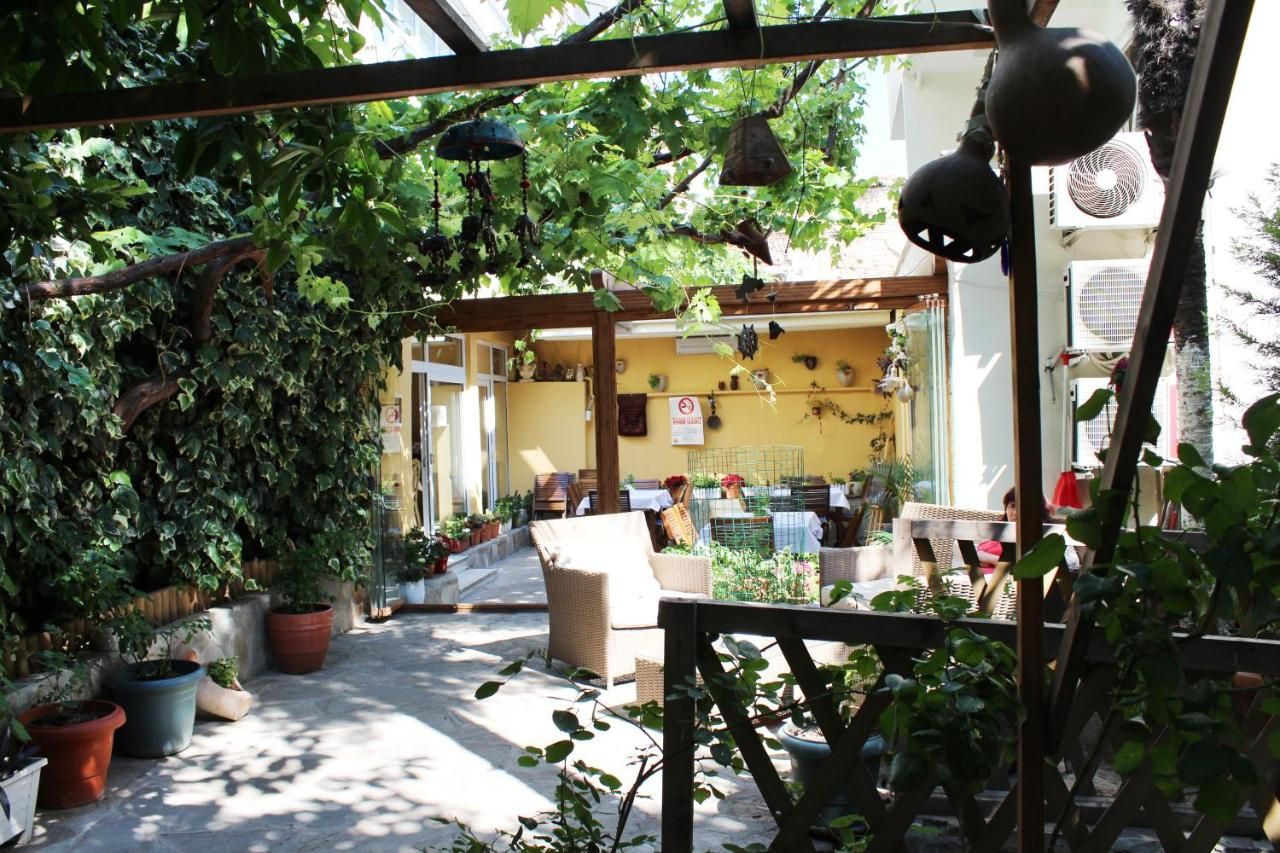 Divas Boutique Hotel 3 Divas Boutique Hotel 3