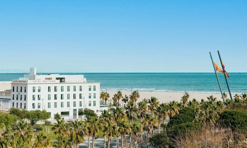 Hotel Neptuno 1