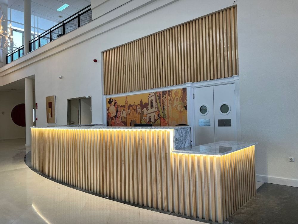 Hospedium Hotel Blu Torre de Sevilla 3