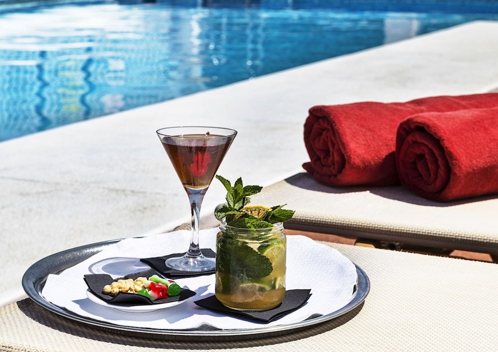 Exe Sevilla Macarena 1