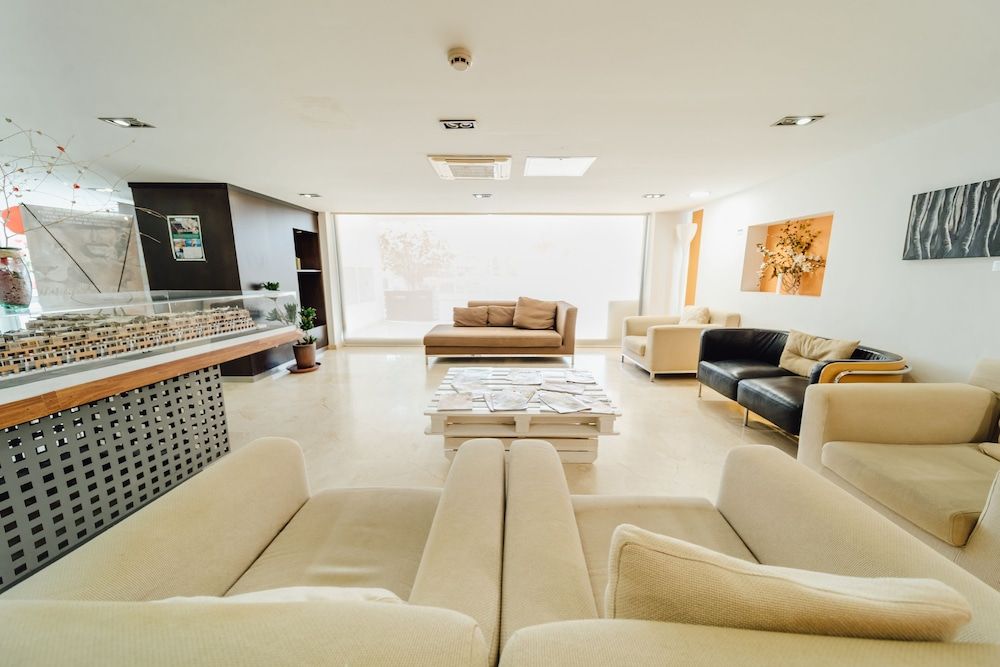 Apartamentos Turisticos Marina Rey 2