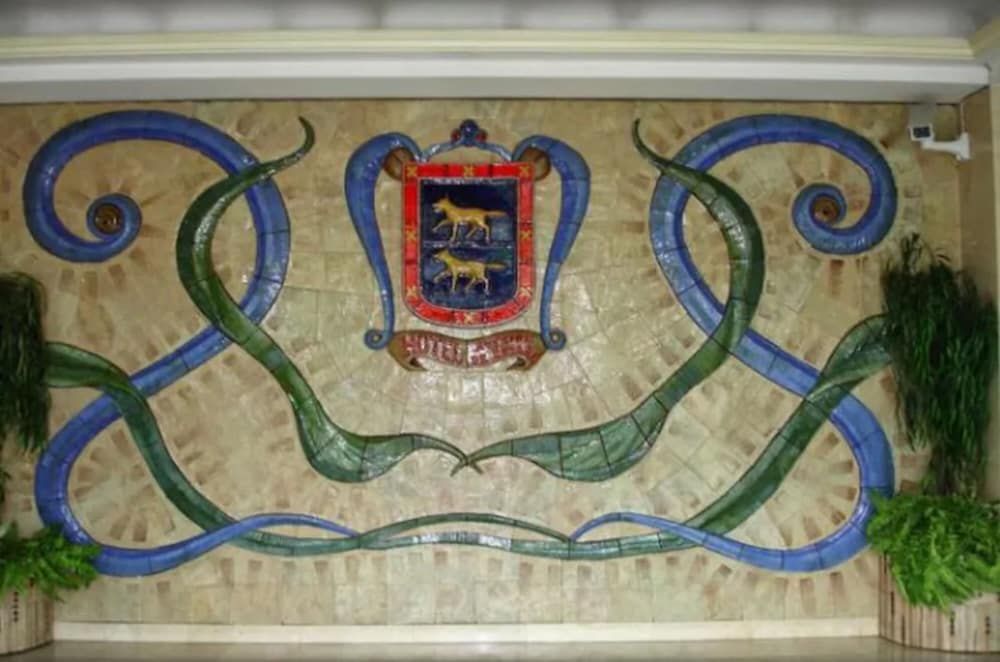 Hoteles Urbanos N Avenida de España 2