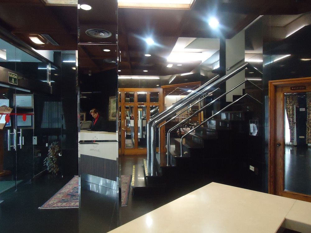 Hotel Begoña Centro 1