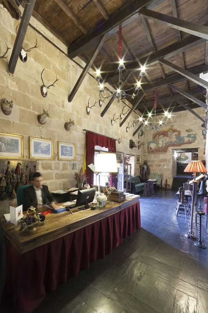 Posada Real Castillo del Buen Amor 2