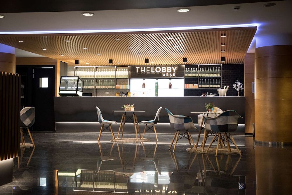 Hotel Hesperia Andorra (antiguo Hotel Fenix) 3