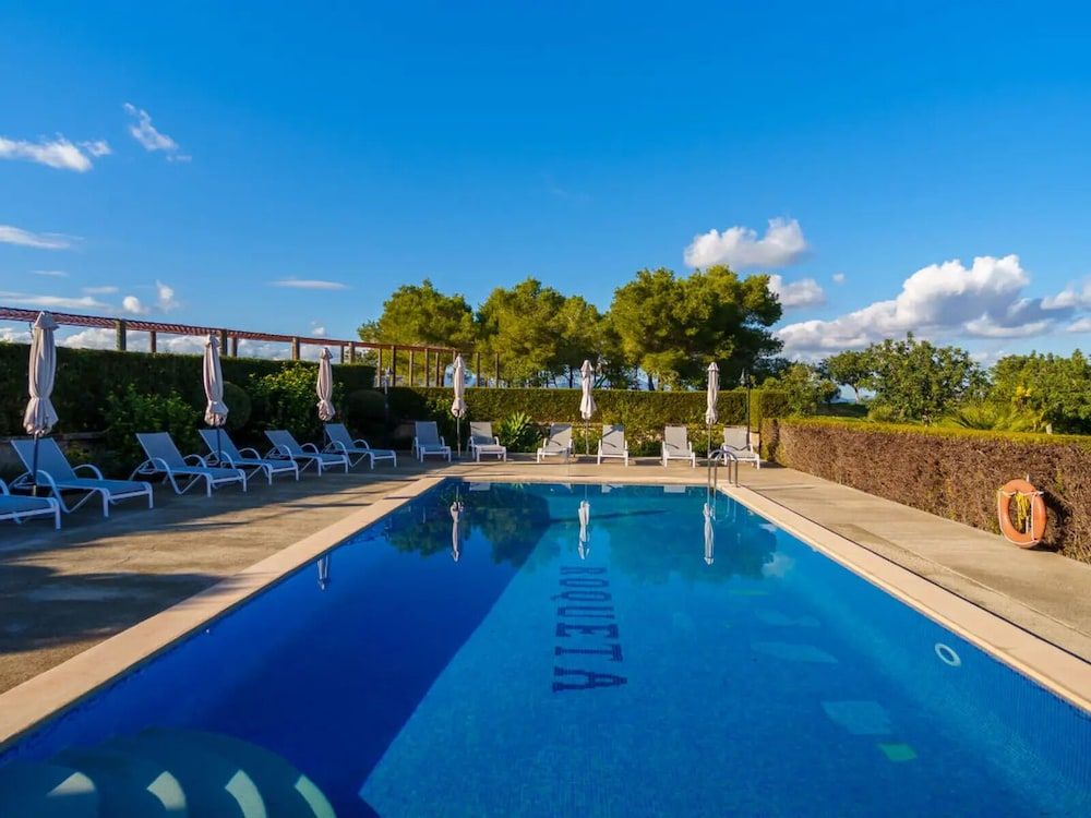 Agroturismo Roqueta -1 estrellas en Culla