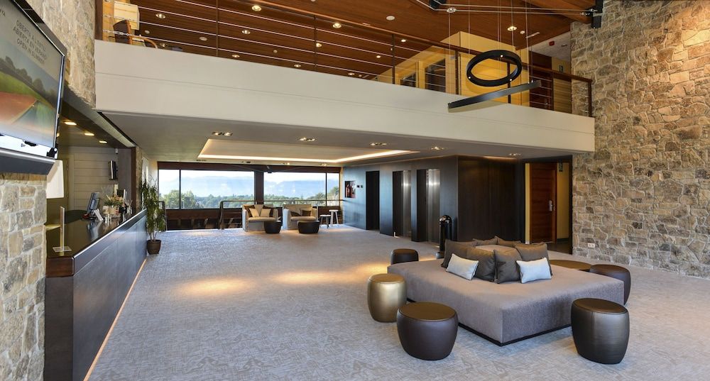 Montanyà Hotel & Lodge 3