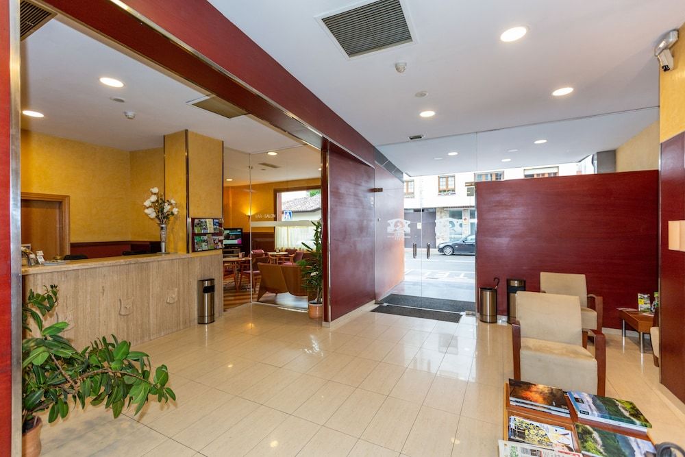 Hotel Ciudad Cangas De Onis 2