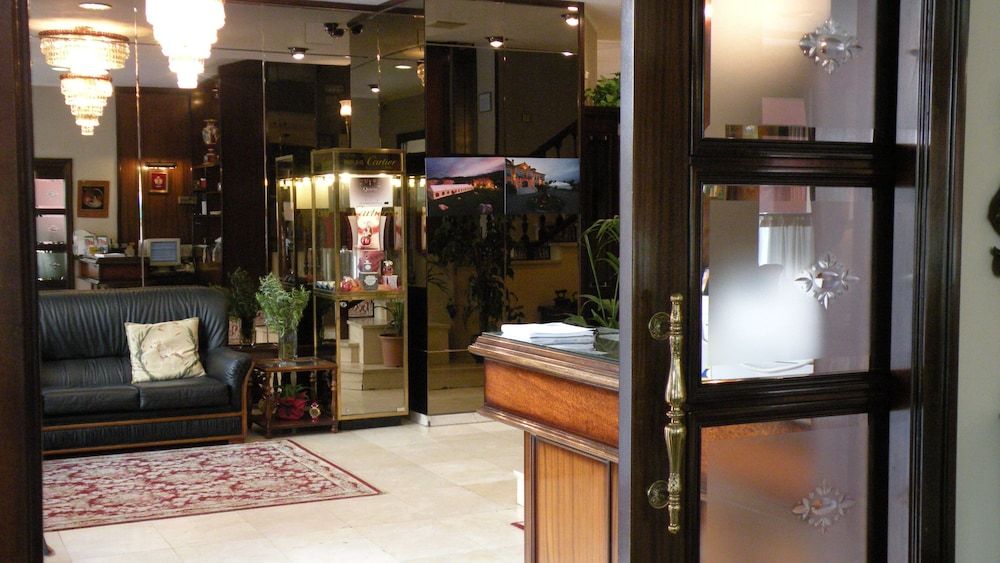 Gran Hotel Paraiso 2