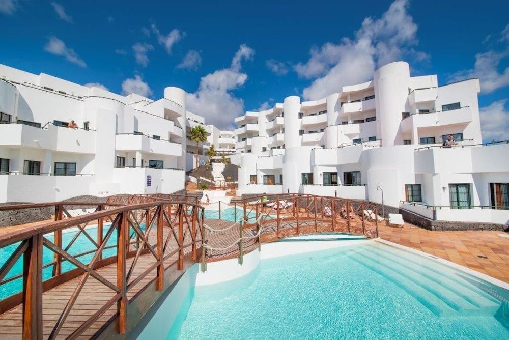 Apartamentos Lanzarote Paradise 2 estrelas em Costa Teguise