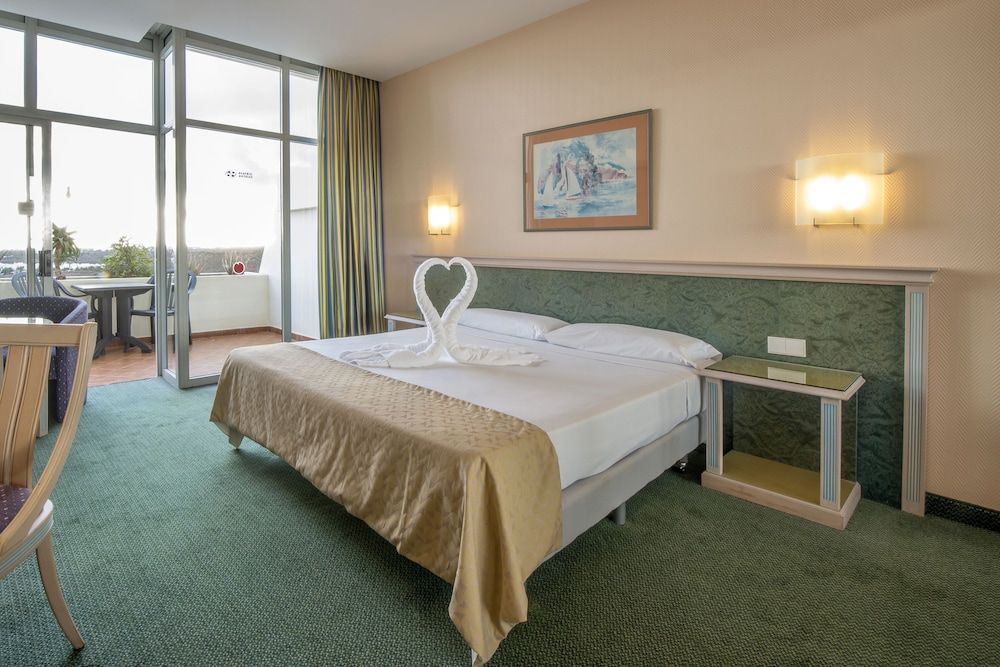 Hotel Beatriz Costa & Spa 1