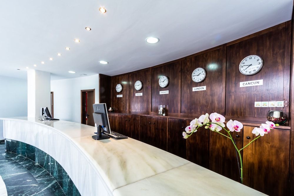 Hotel BlueBay Lanzarote - All inclusive 2