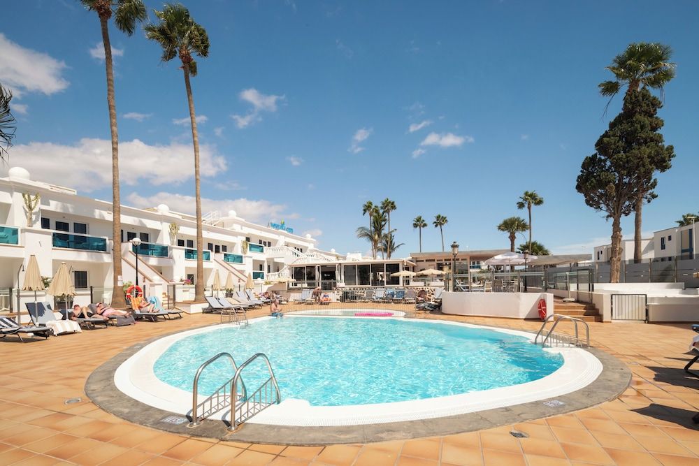 Montana Club Suite Hotel 1