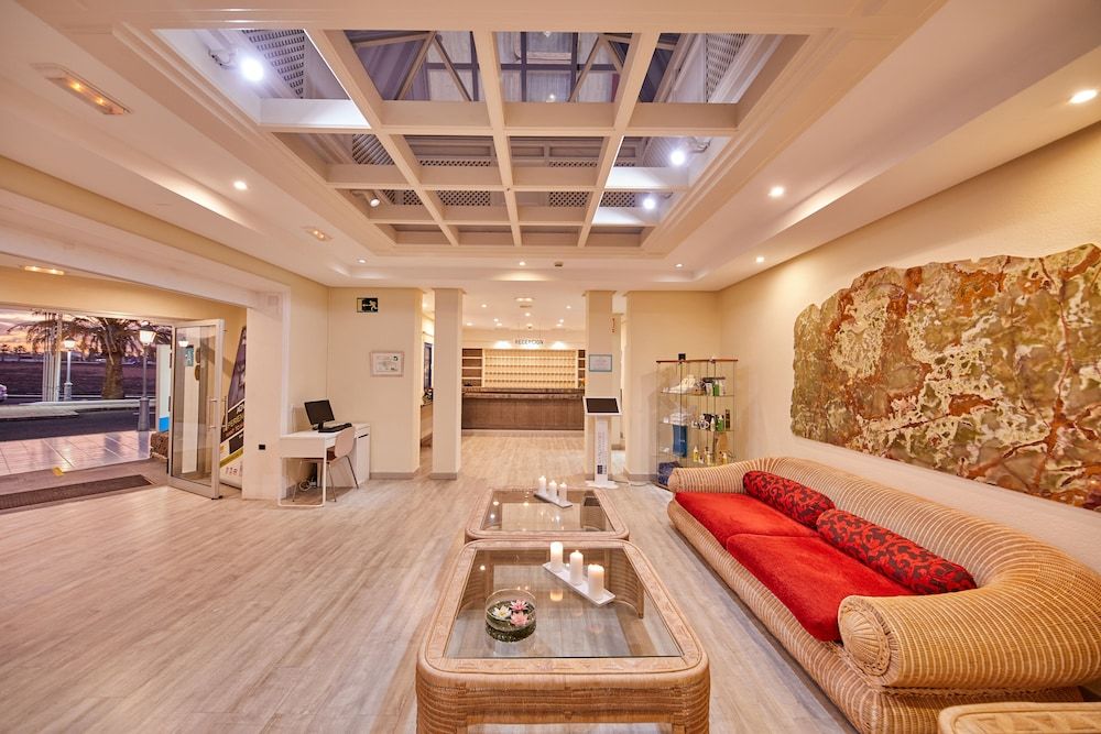 Sandos Atlantic Gardens Hotel - Adults Only 2