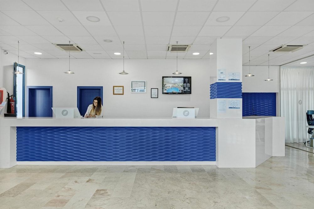 THB Tropical Island Aparthotel 2