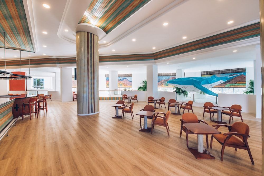 Iberostar Waves Bouganville Playa 3