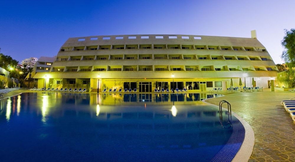 Apartamentos Pirámides 1