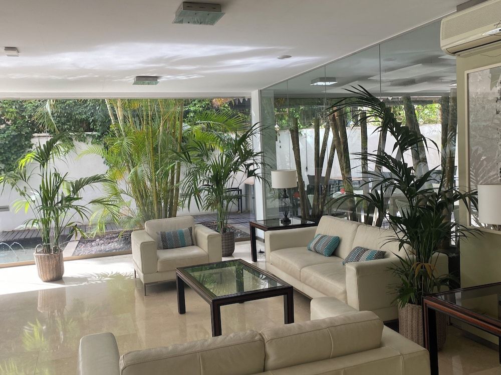 Hotel Colón Rambla 2