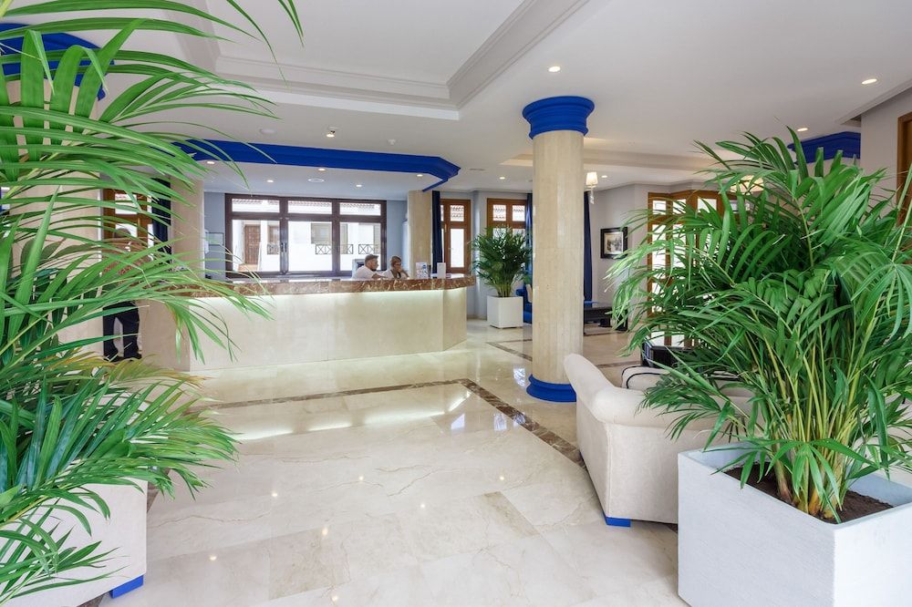 Klayman Olivina Aparthotel 2