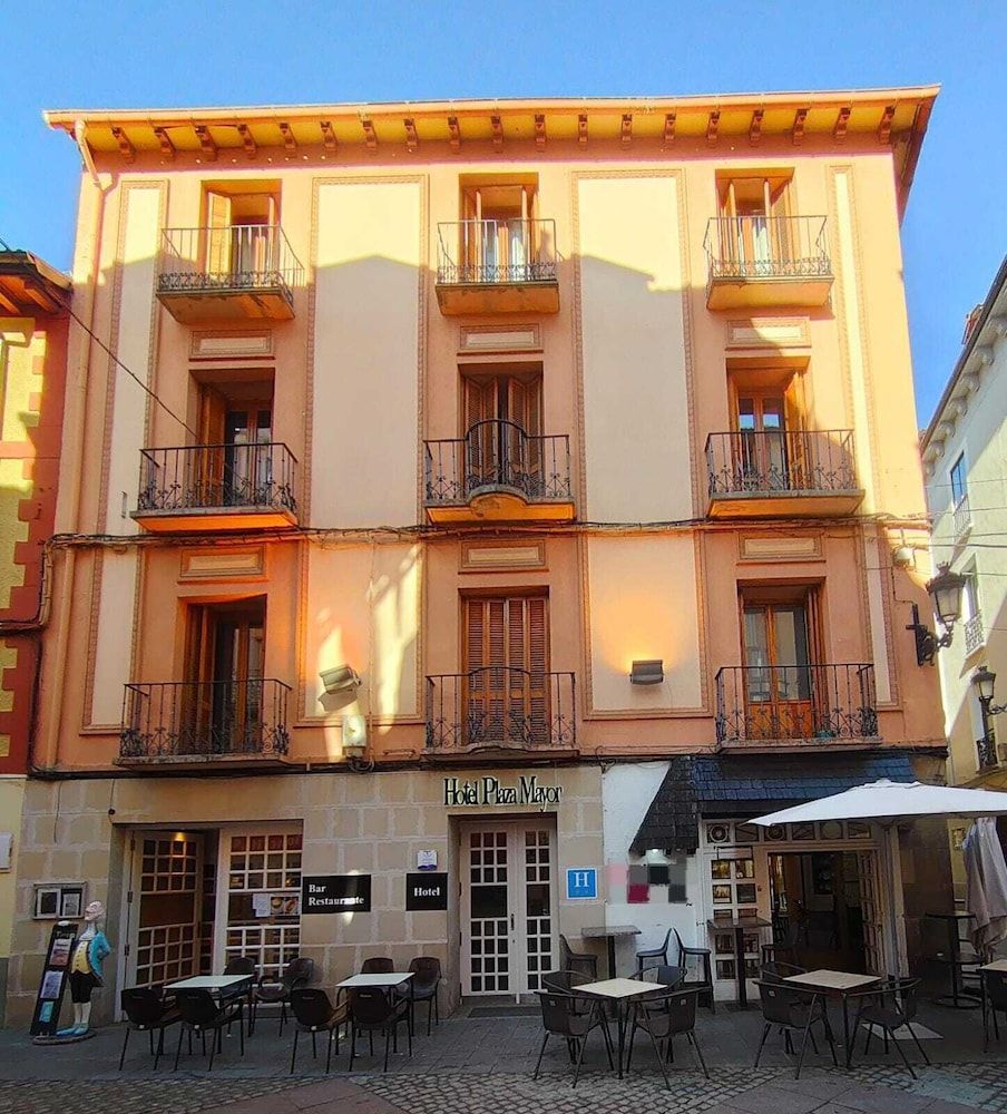 Hotel Acebo Plaza Mayor 2 estrelas em Jaca