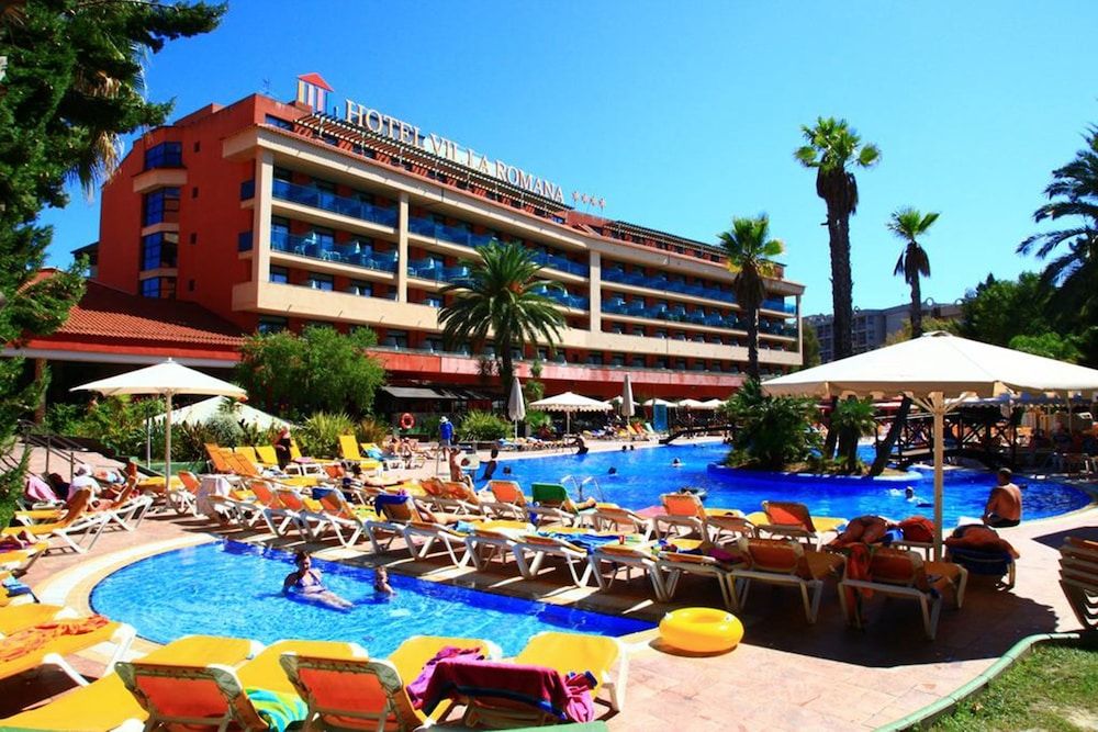  💦 Réservez un Hôtel 4* à la Plage de Levante 🌅