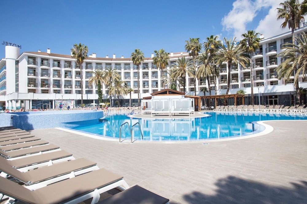 ☀️ ¡CAMBRILS A 100 METROS DE LA PLAYA!  🌟Hotel 4* en la Costa Dorada | Tarragona