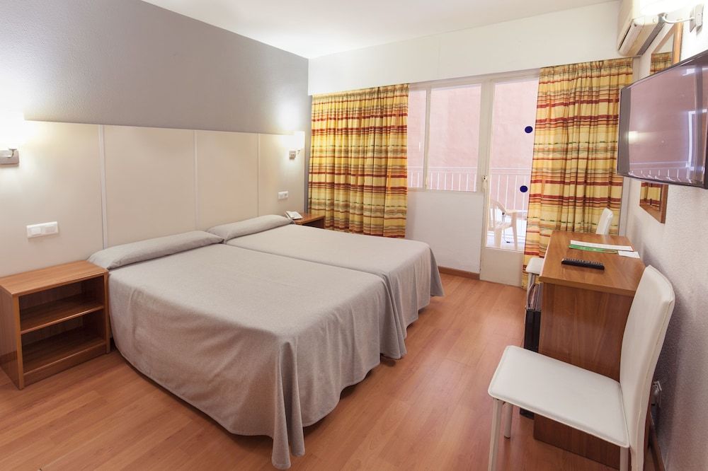 Port Vista Oro Hotel 3