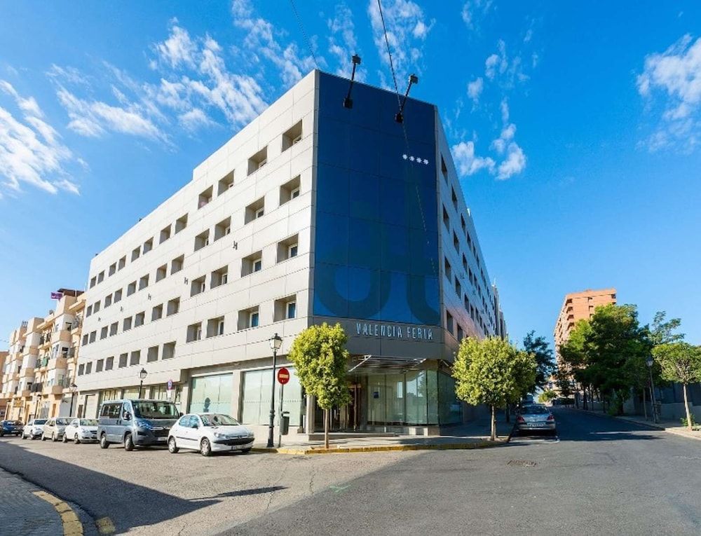 Hotel Port Feria Valencia 1