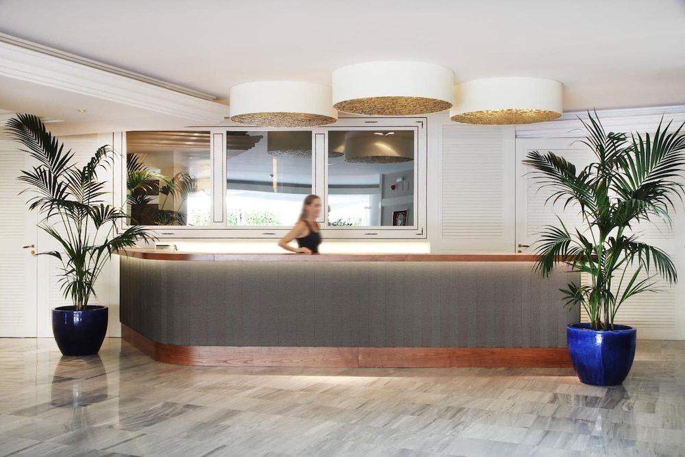 Augusta Club & Spa - Adults Only 3